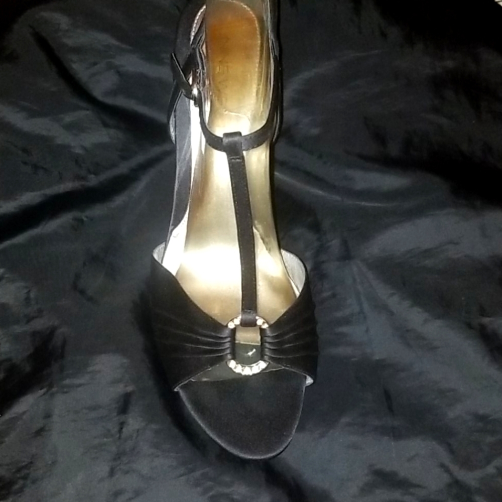 NWNICOLETTE BLACK SATIN